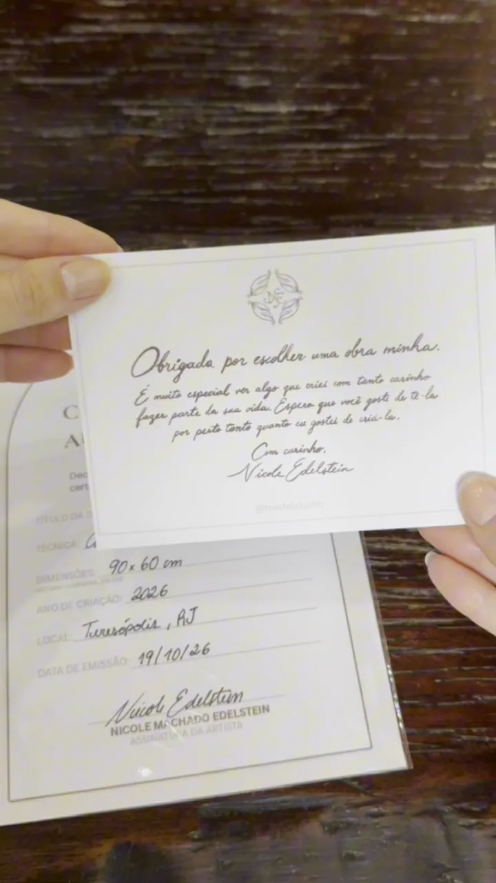 Cartão de agradecimento escrito à mão e assinado